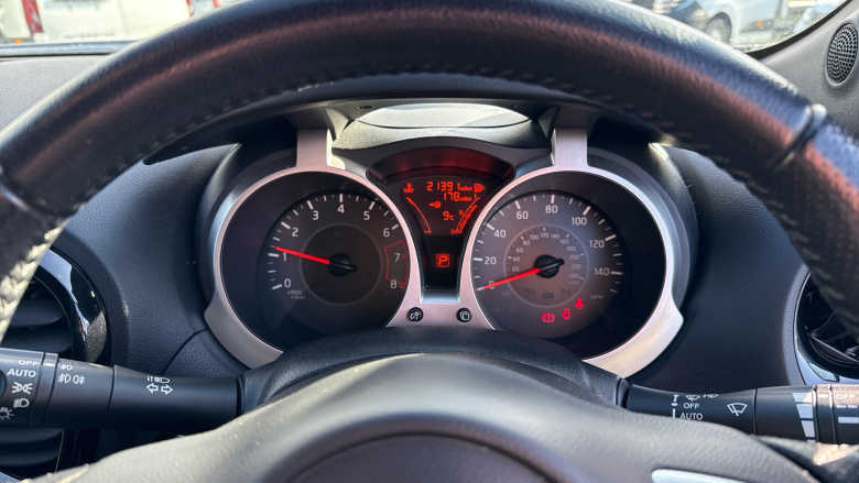 Nissan Juke 1.6 N-Connecta 5dr Xtronic Petrol Hatchback